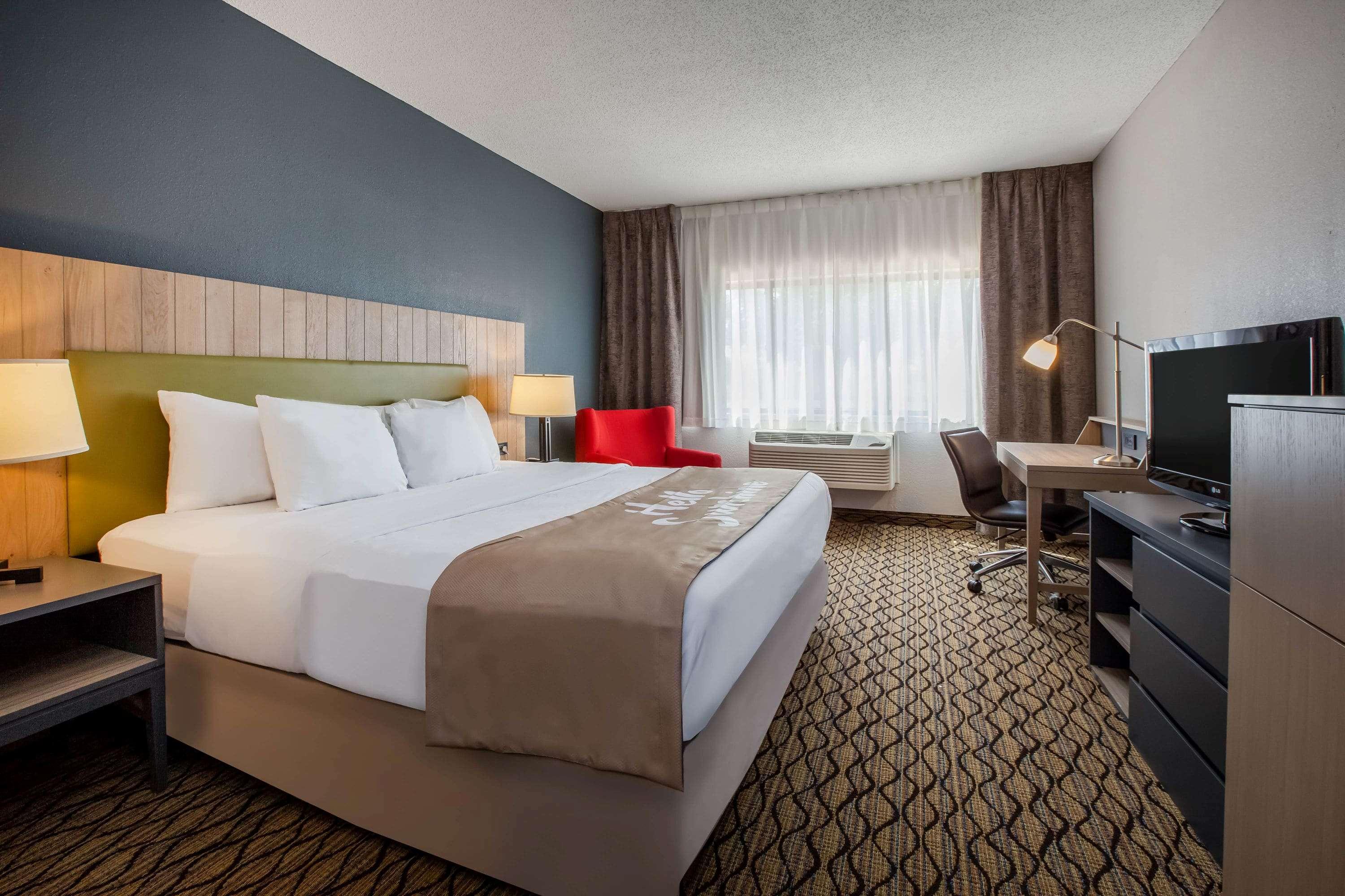 Days Inn & Suites By Wyndham Rochester Hills Mi Dış mekan fotoğraf